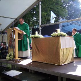 2014-Madagaskar-Gottesdienst.JPG